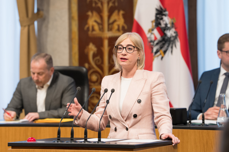 Am Wort Bundesrätin Sandra Lassnig (ÖVP)