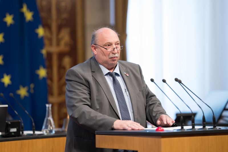 Am Wort Bundesrat Michael Bernard (FPÖ)