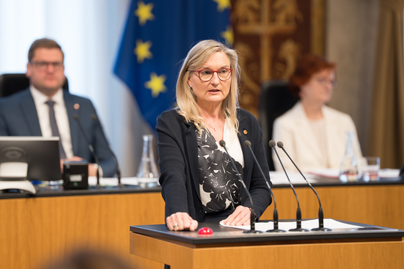 Am Wort Bundesrätin Claudia Hauschildt-Buschberger (GRÜNE)