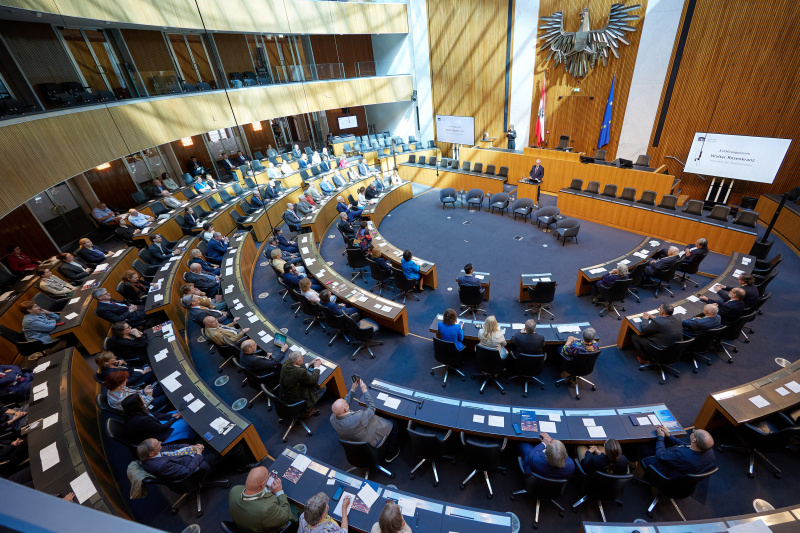 Eröffnungsworte. Nationalratspräsident Walter Rosenkranz (FPÖ)