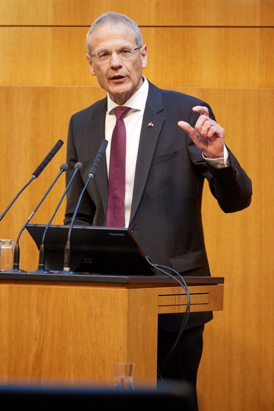 Keynote. Dekan der Rechtswissenschaftlichen Fakultät Universität Innsbruck Walter Obwexer