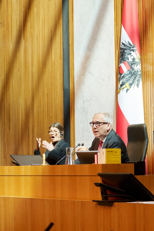 Nationalratspräsident Walter Rosenkranz (FPÖ) am Präsidium