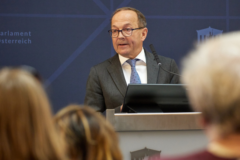 Eröffnungsworte Zweiter Nationalratspräsident Peter Haubner (ÖVP)