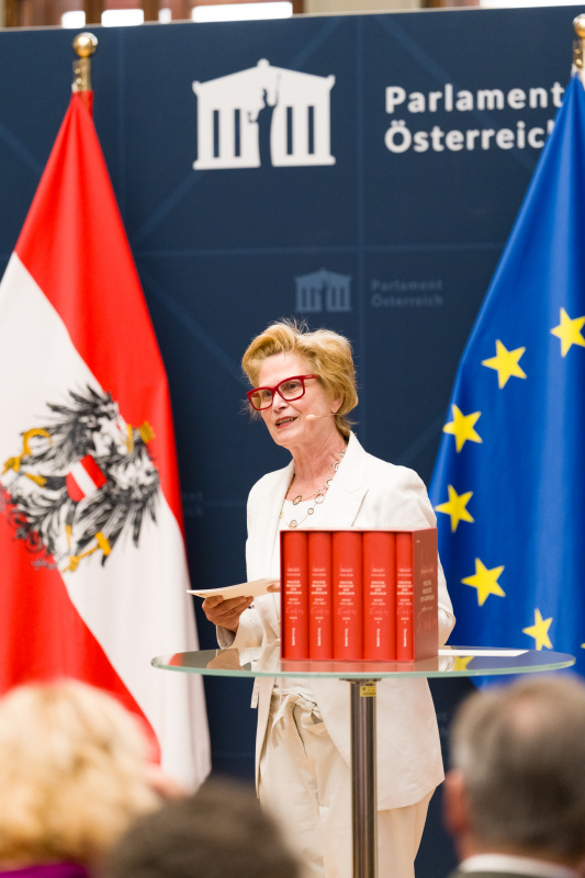 Moderation. Parlamentsvizedirektorin a.D. Susanne Janistyn-Novák