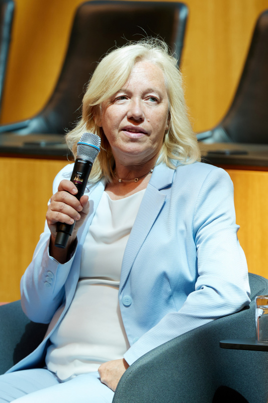 Podiumsdiskussion. Nationalratsabgeordnete Verena Nussbaum (SPÖ)