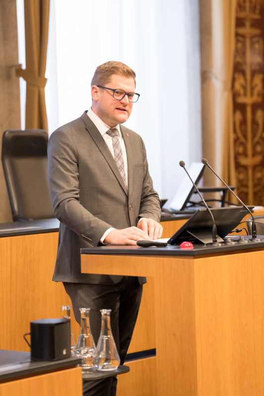 Eröffnungsworte. Bundesratspräsident Markus Stotter (ÖVP)