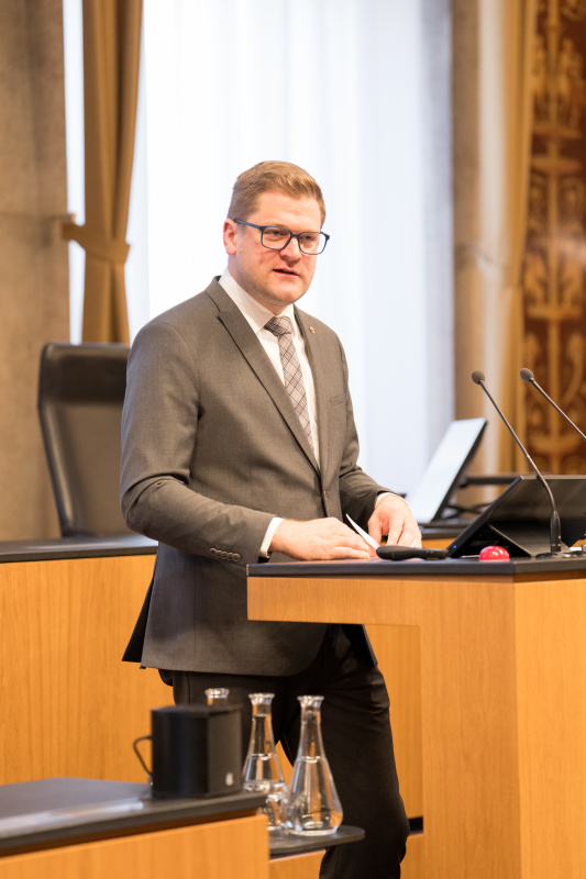 Eröffnungsworte. Bundesratspräsident Markus Stotter (ÖVP)