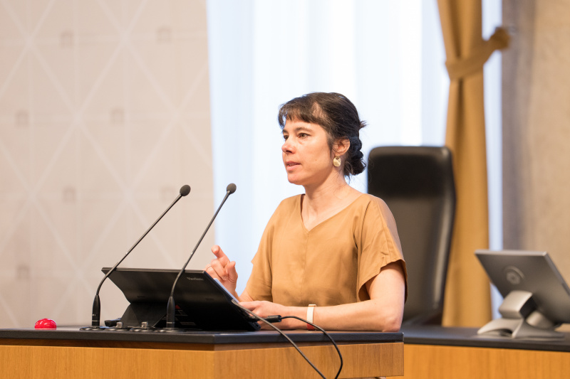 Vortrag: "Digitale Daseinsvorsorge: Gemeinwohlorientiert, demokratisch, souverän" Maria Rost (Bereichsleiterin Digitales, Verband kommunaler Unternehmen)