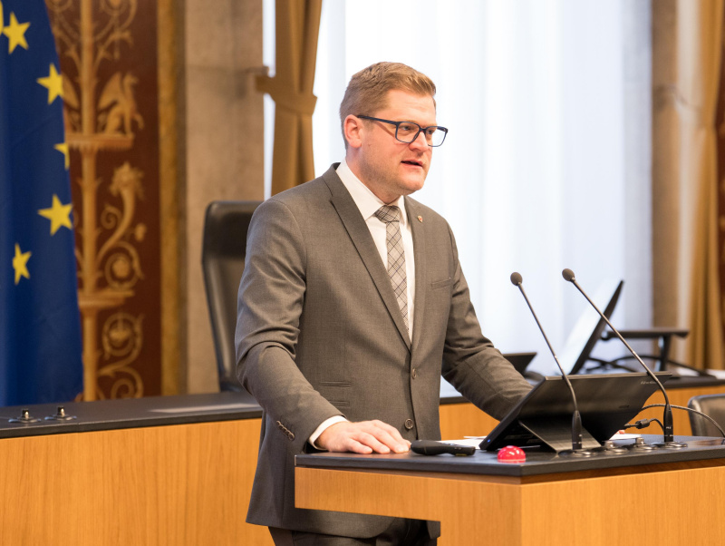 Eröffnungsworte. Bundesratspräsident Markus Stotter (ÖVP)
