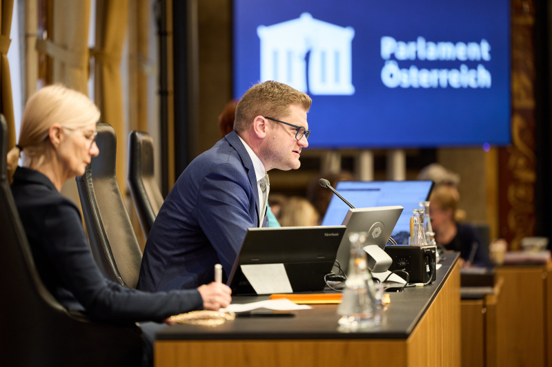 Bundesratspräsident Markus Stotter (ÖVP) am Präsidium