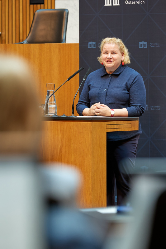 Festrede. Sozialministerin Korinna Schumann (SPÖ)