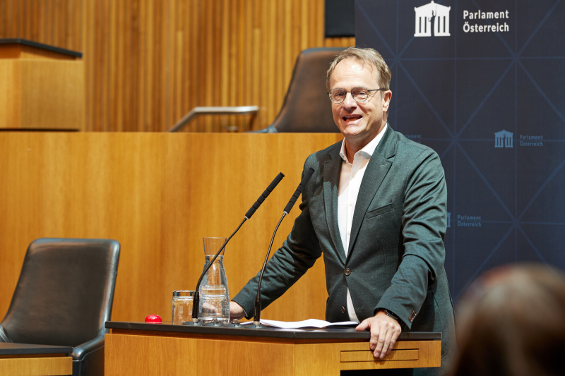 Festvortrag. Vorstand des Instituts für Medizinische Genetik an der Medizinischen Universität Wien Markus Hengstschläger