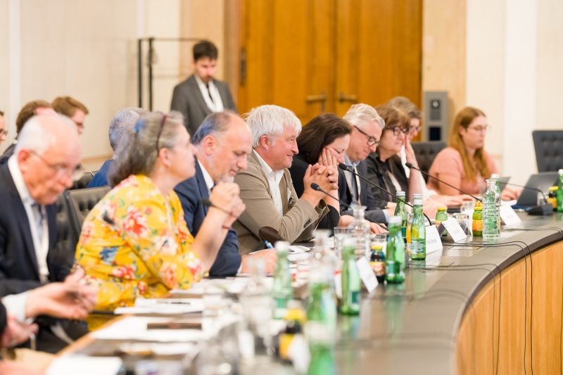 Veranstaltungsteilnehmerinnen und -teilnehmer