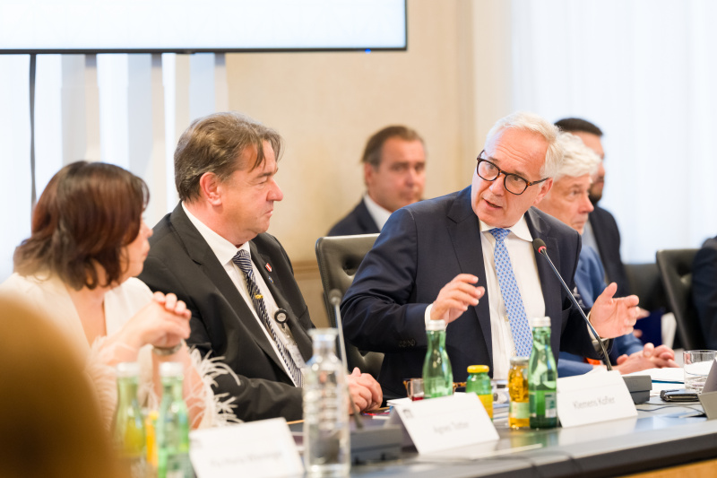 Abschlussworte. Nationalratspräsident Walter Rosenkranz (FPÖ)