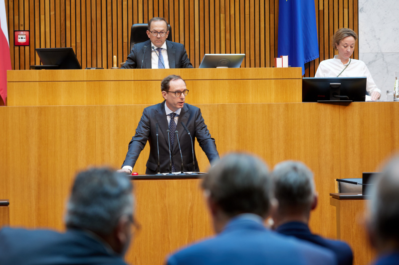 Am Rednerpult: Nationalratsabgeordneter Andreas Ottenschläger (ÖVP)