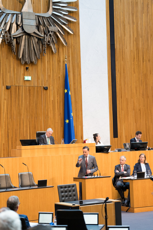 Am Wort: Klubobmann Ernst Gödl (ÖVP)