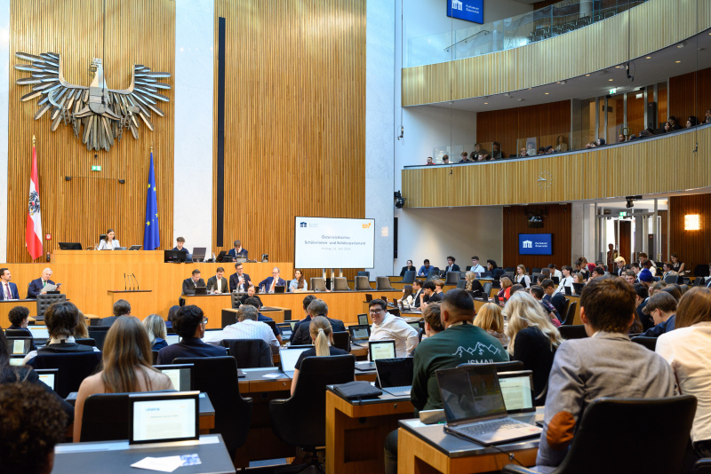 Blick Richtung Regierungsbank