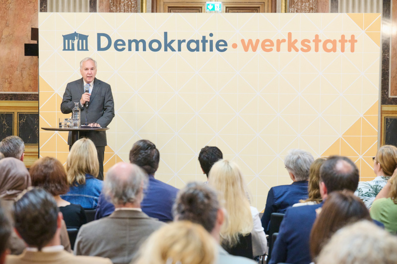 Ehrung der Schulen. Nationalratspräsident Walter Rosenkranz (FPÖ)