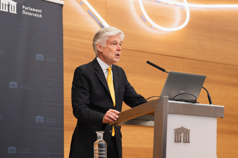Welcome remarks. Secretary General of the Austrian Parliament Harald Dossi