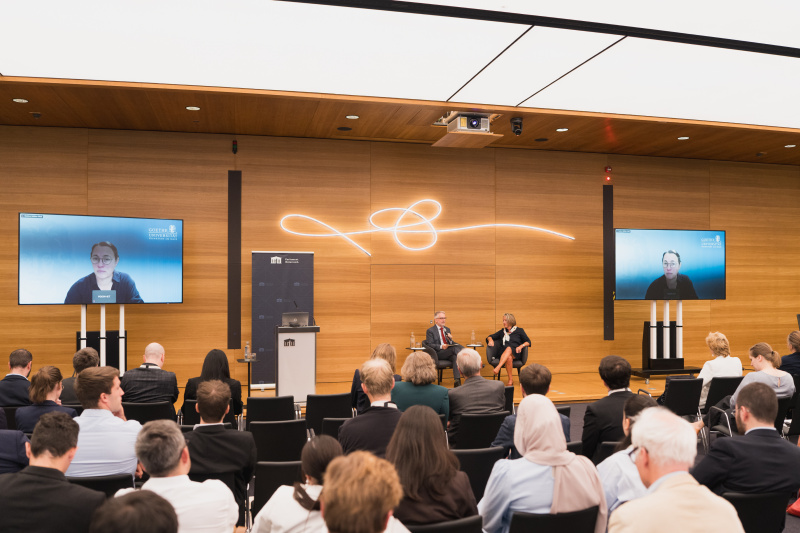 Discussion. On screen: Sabine Müller-Mall (Goethe University Frankfurt). On podium: Christoph Konrath (Parliamentary Administration), Ute Frevert (Max Planck Institute for Human Development)