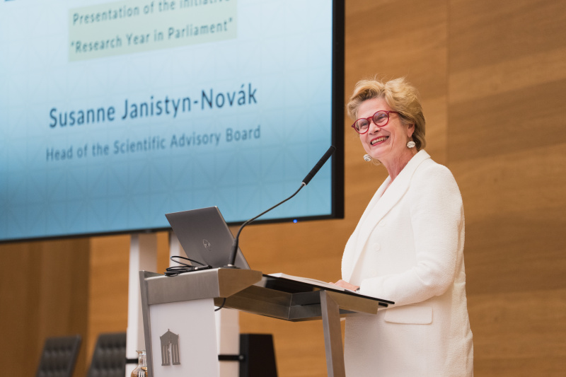 Presentation of the initiative “Research Year in Parliament”. Susanne Janistyn-Novák (Head of the Scientific Advisory Board)