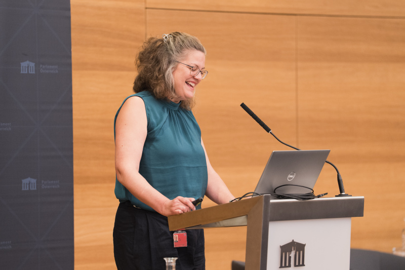 Resonance spaces of democracy: The changing architecture of parliament in the 21st Century. Julia Rüdiger (Independent researcher, affiliated with Catholic Private University Linz)
