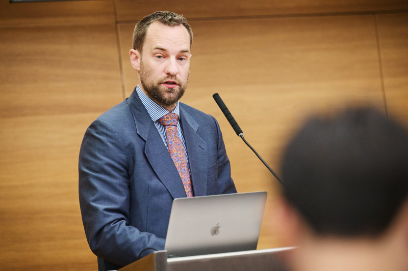 Impulsvortrag Ralph Janik (Assistenzprofessor für Völkerrecht und Menschenrechte an der Sigmund Freud Privatuniversität)