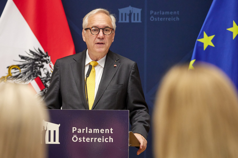 Begrüßung und Eröffnungsworte. Nationalratspräsident Walter Rosenkranz (FPÖ)