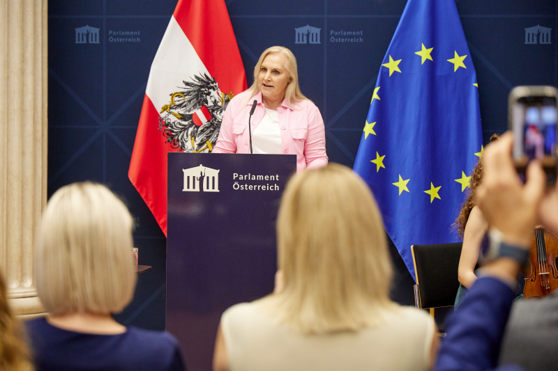 Dankesworte. Abgeordnete zum EU-Parlament Angelika Winzig (ÖVP)