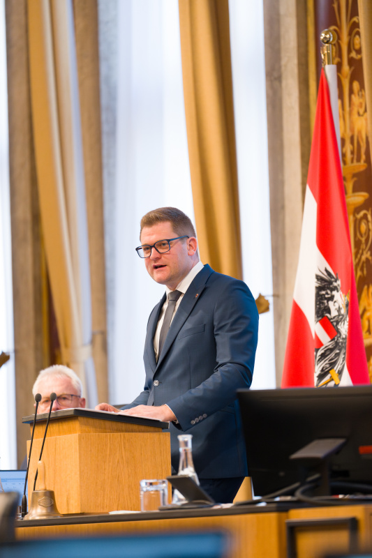 Abschiedsworte anlässlich des Vorsitzwechsels. Bundesratspräsident Markus Stotter (ÖVP)