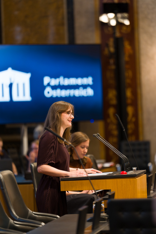 Am Wort: Bundesratsmitglied Julia Deutsch (NEOS)