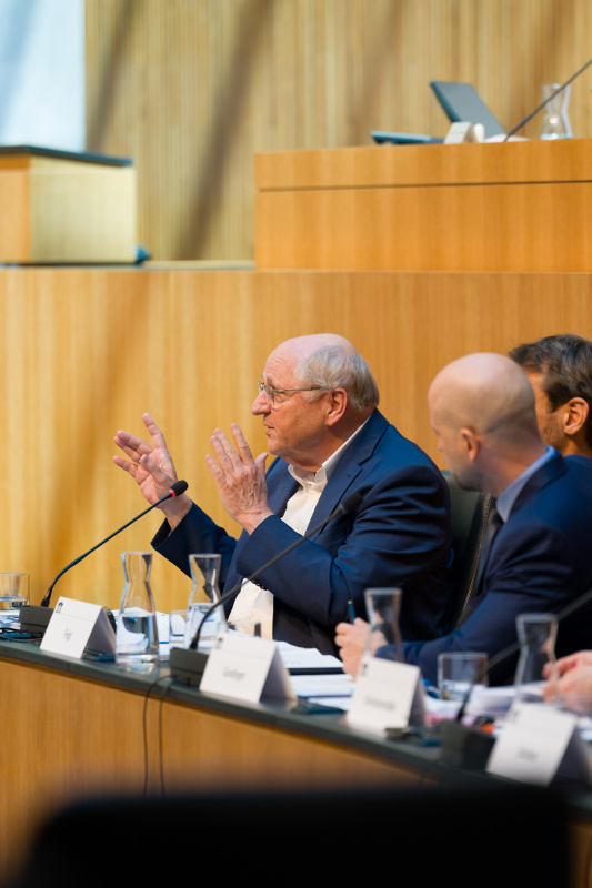 Am Wort: em. o. Univ.-Prof. Dr. Christoph Badelt (Wirtschaftsuniversität Wien / Nominierung durch: ÖVP)