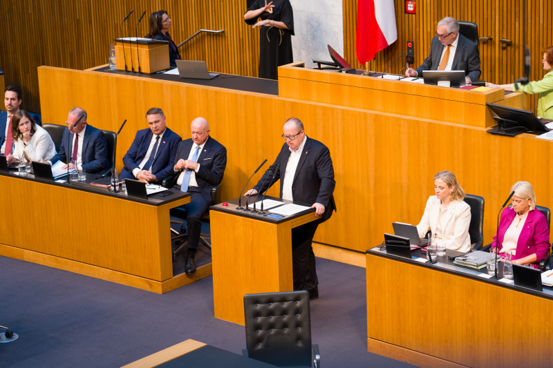Nationalratsabgeordneter Hubert Fuchs (FPÖ) am Wort