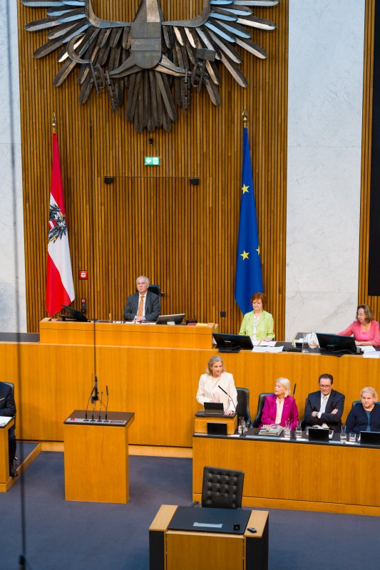 Außenminsiterin Beate Meinl-Reisinger (NEOS) am Wort
