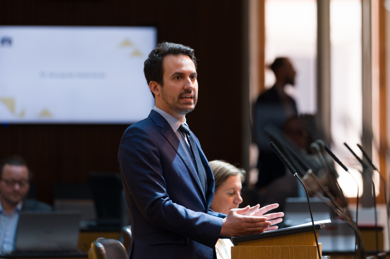 Bildungsminister Christoph Wiederkehr (NEOS) am Wort