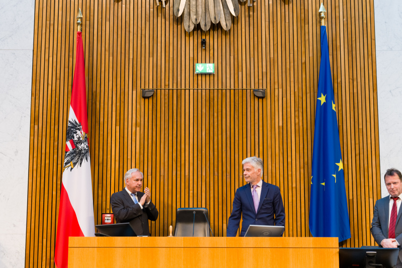 Dankesworte von Nationalratspräsident Walter Rosenkranz (FPÖ) an Parlamentsdirektor Harald Dossi anlässlich der bevorstehenden Pensionierung