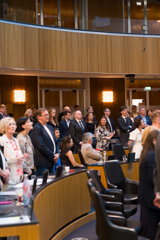 Blick ins Plenum - Abstimmung über das Doppelbudget 2027/2028
