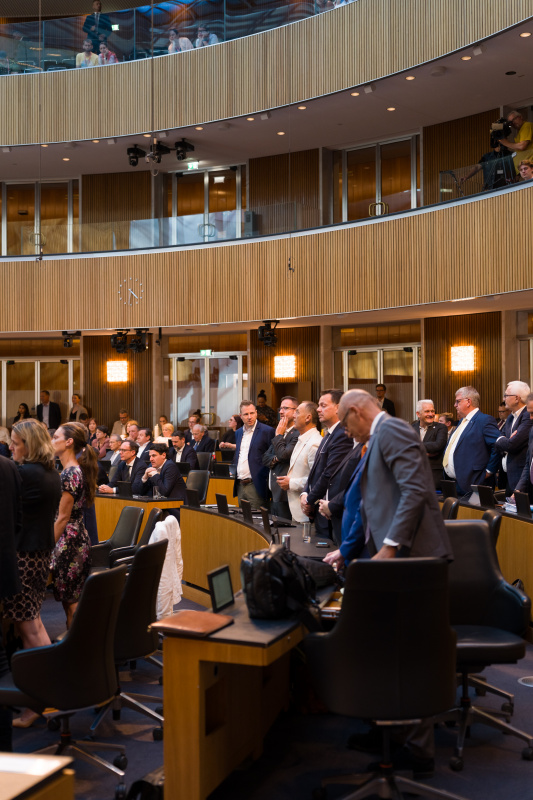 Blick ins Plenum - Abstimmung über das Doppelbudget 2027/2028