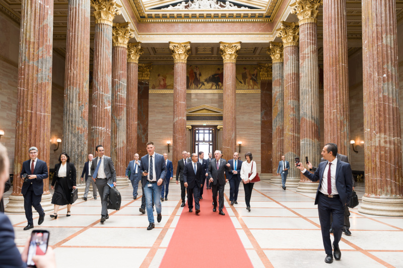 Einholung. Von links: Nationalratspräsident Walter Rosenkranz (FPÖ), ägyptischer Außenminister Badr Abdelatty