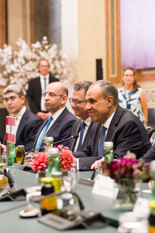 Arbeitsgespräch. Ägyptische Delegation unter der Leitung des ägyptischen Außenministers Badr Abdelatty (rechts)