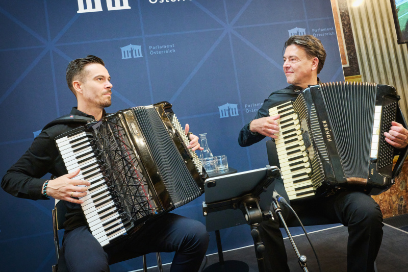 Musikalische Untermalung Duo Accordeonissimo