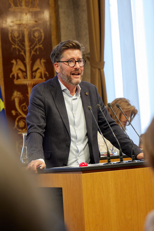 Am Rednerpult: Bundesrat Christian Fischer (SPÖ)