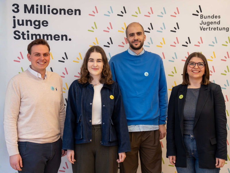Vorsitz-Team BJV. Von links: Moritz Mittermann, Anna Schwabegger, Ahmed Naief, Lejla Visnjic