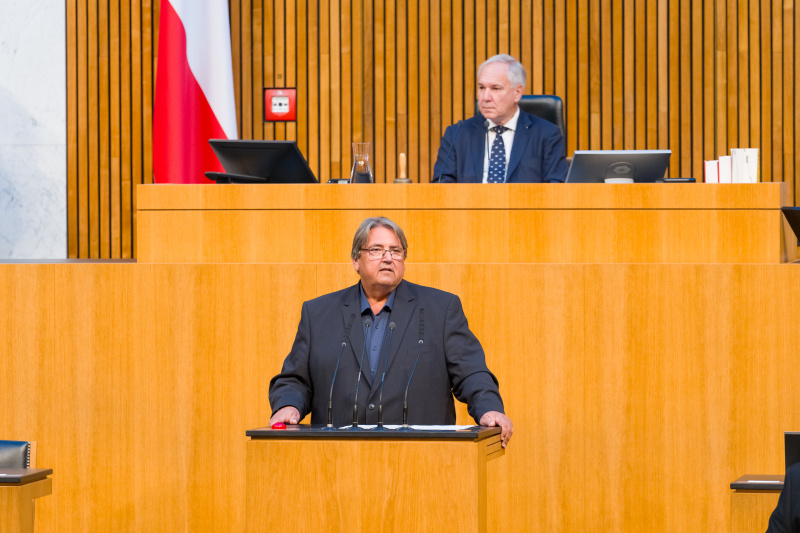 Am Wort: Nationalratsabgeordneter Josef Muchitsch (SPÖ)