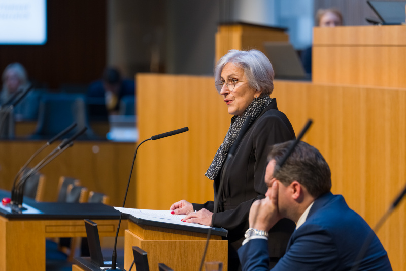 Am Wort: Justizministerin Anna Sporrer (SPÖ)