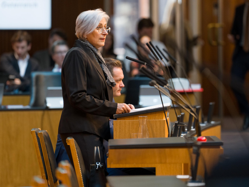 Am Wort: Justizministerin Anna Sporrer (SPÖ)
