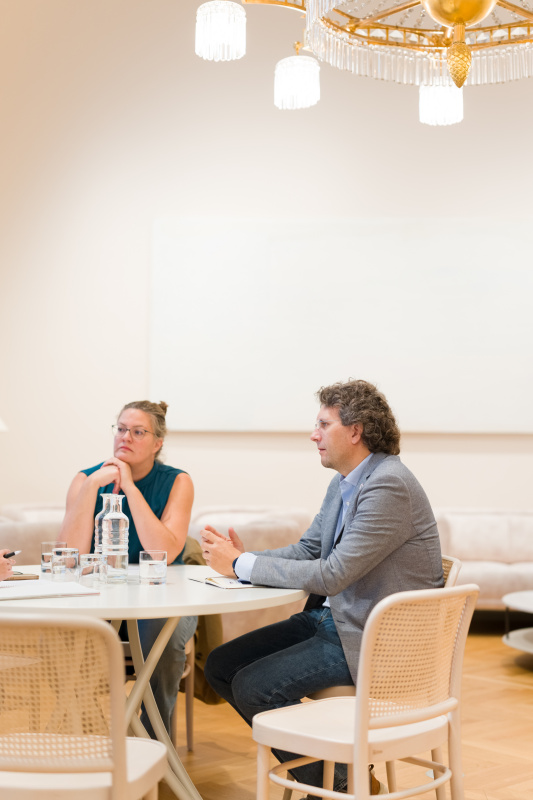 Kunsthistorikerin Julia Rüdiger, Roland Trabe (Pädagogische Hochschule Wien)
