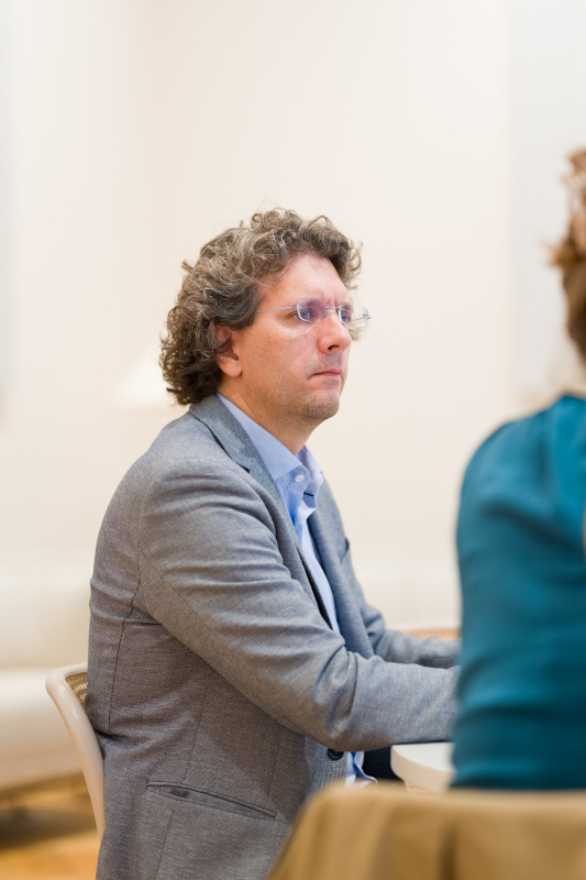 Kunsthistorikerin Julia Rüdiger, Roland Trabe (Pädagogische Hochschule Wien)