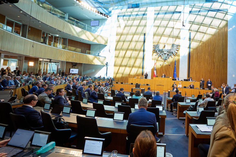 Nationalratspräsident Walter Rosenkranz (FPÖ) am Präsidium