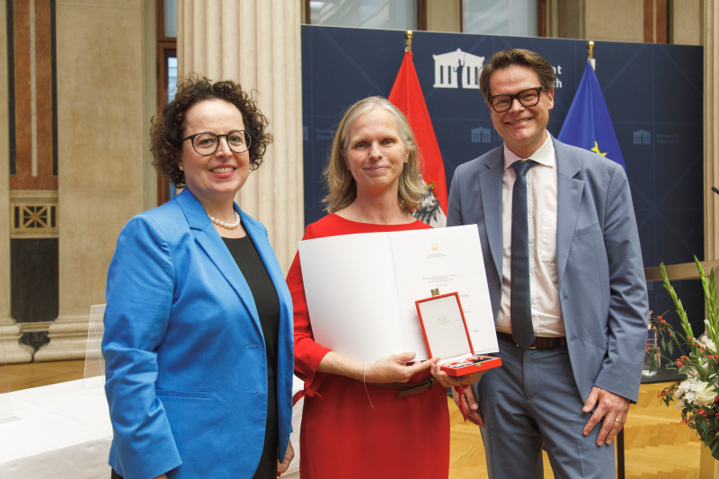Von links: Bundesratspräsidentin Christine Schwarz-Fuchs (ÖVP), Budnesrätin Daniela Gruber-Pruner (SPÖ), Stadtrat Jürgen Czernohorszky.